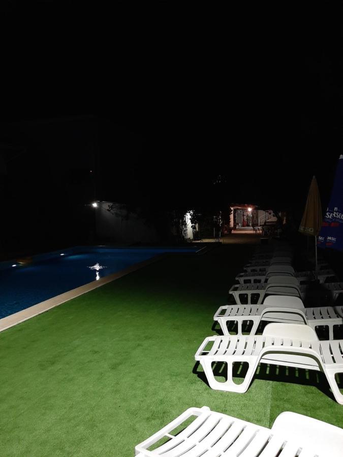 Vila Andra Costinești Kültér fotó